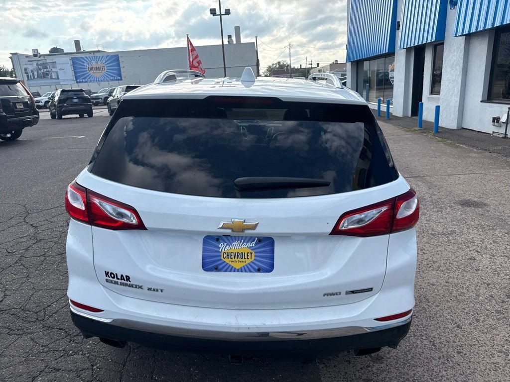 Used 2018 SUMMIT WHITE Chevrolet Premier image 15