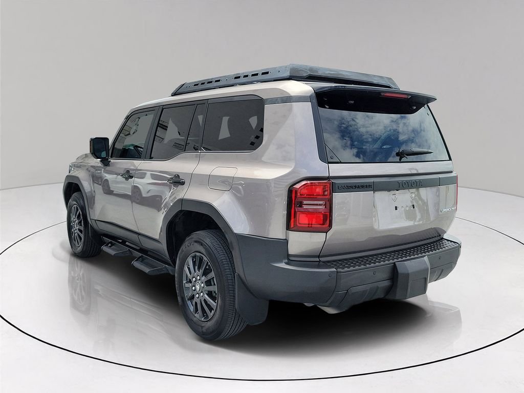 Used 2025 Gray Toyota 1958 image 4