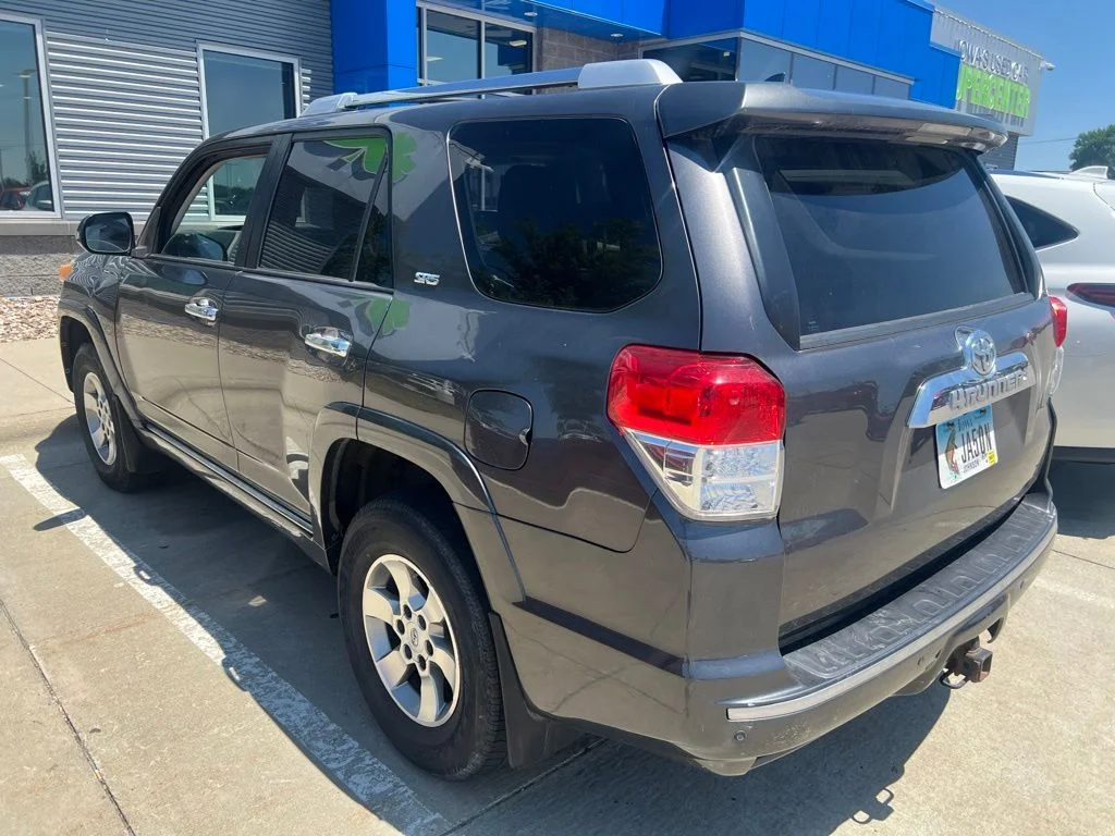 Used 2012 Gray Toyota SR5 image 4