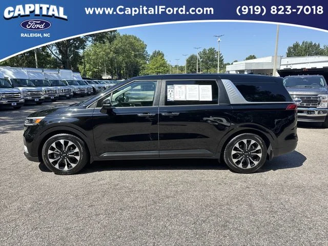 Used 2024 Black Kia EX image 5
