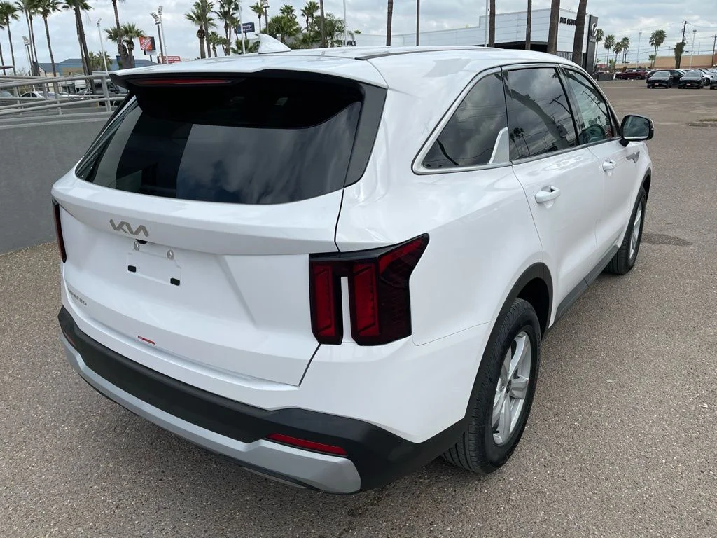 New 2026 White Kia LX image 9