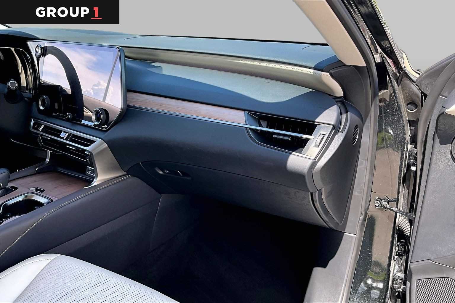 Used 2026 Caviar Lexus Premium+ image 16