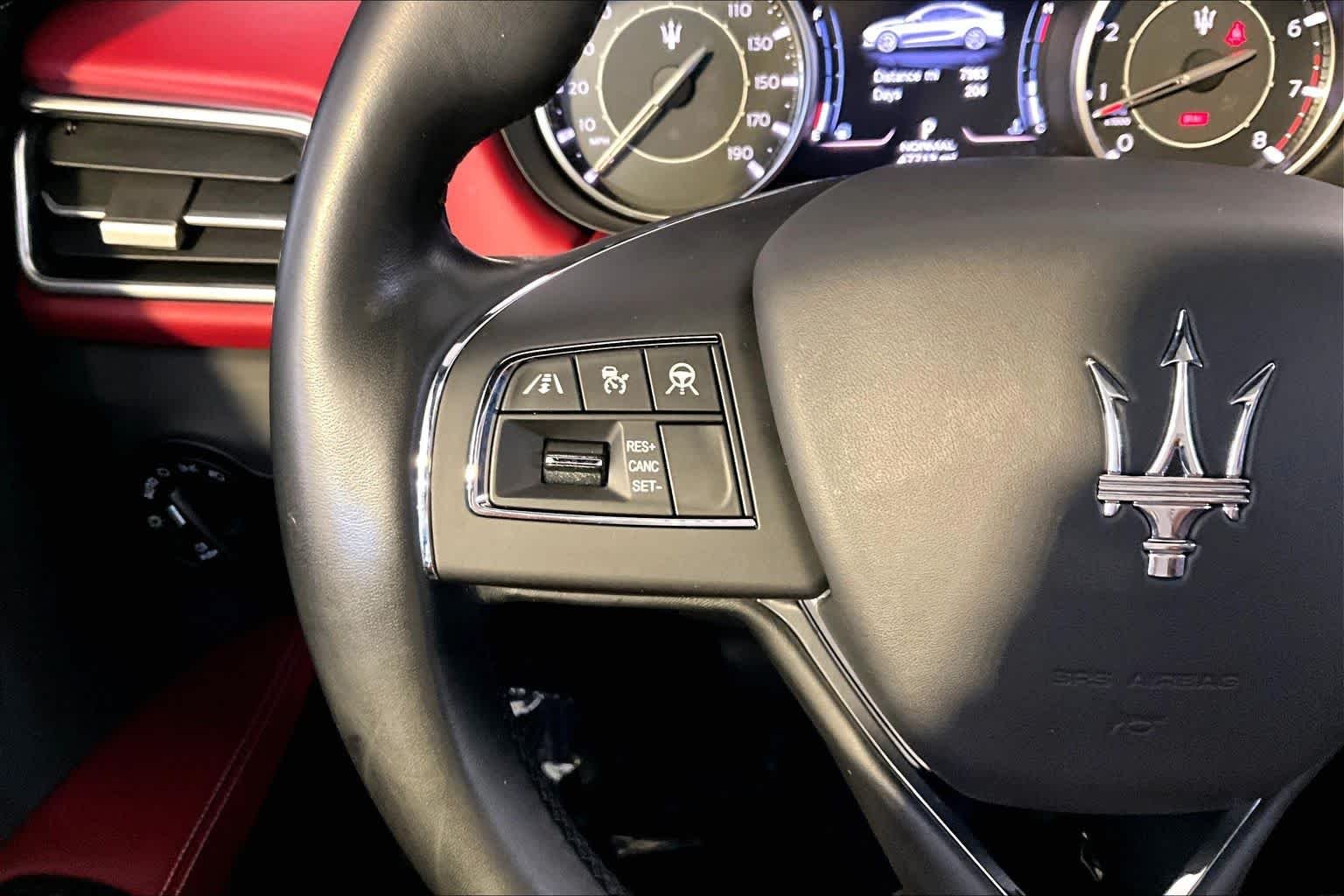 Used 2021 Grigio Maratea Metallic Maserati S Q4 GranLusso image 24