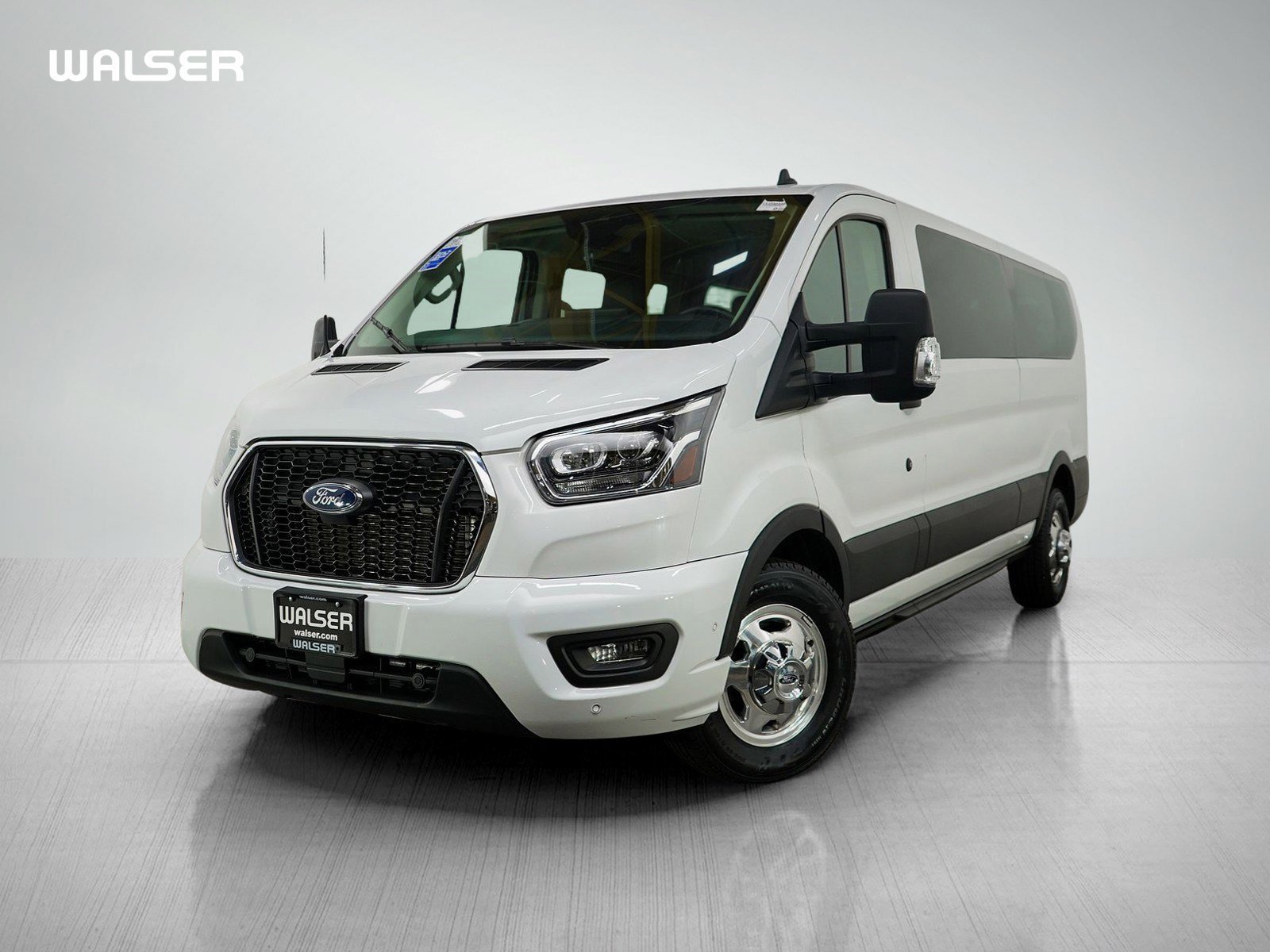 2022 Ford Transit 350 XLT Low Roof Sliding Pass. 148 AWD's photo