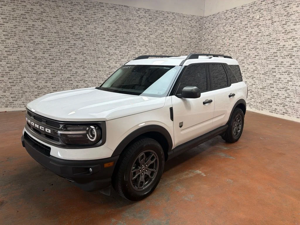 Used 2023 White Ford Big Bend image 3