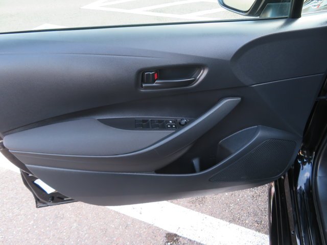 Used 2025 Midnight Black Metallic Toyota LE image 20