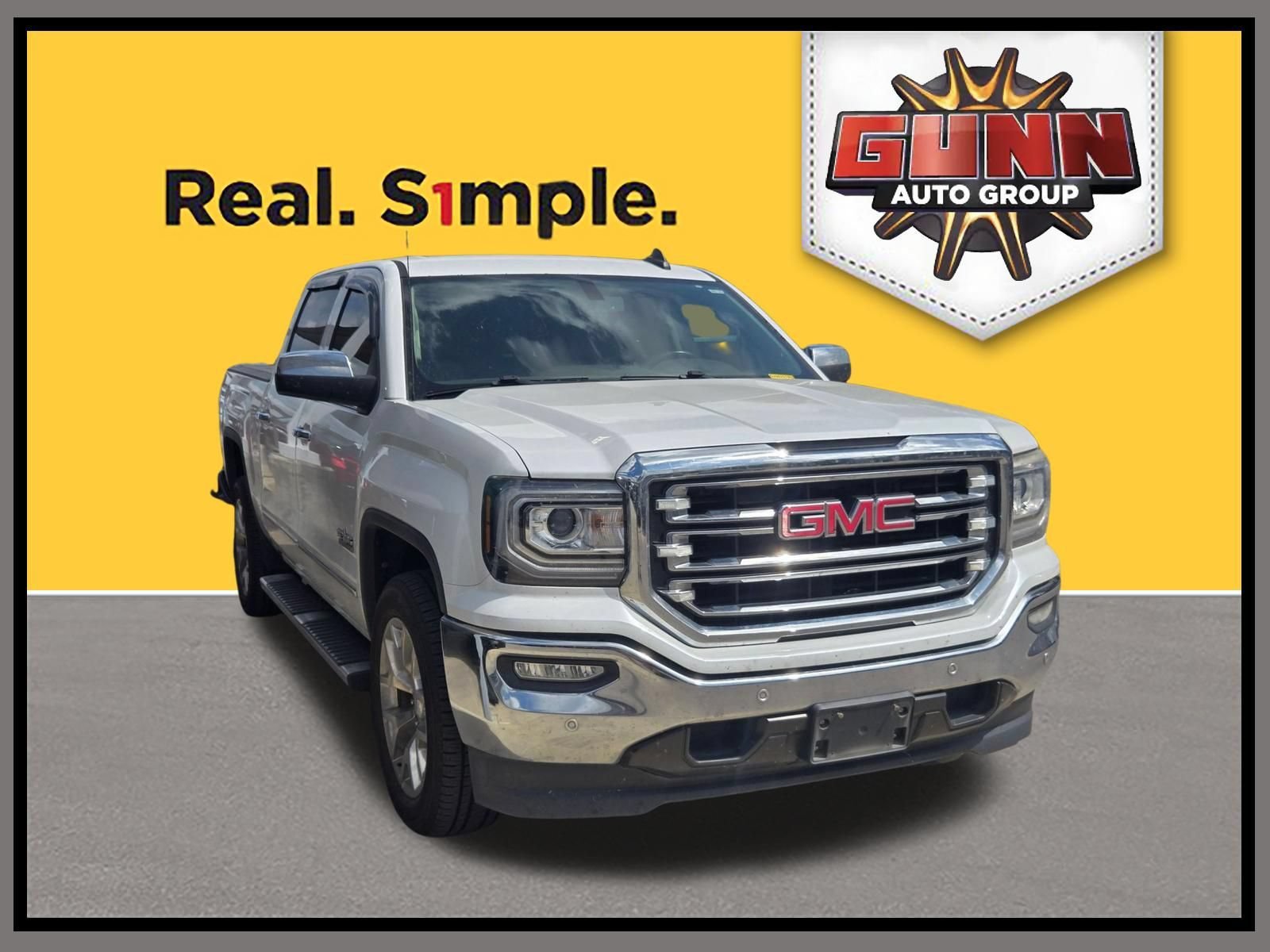 Used 2017 WHITE FROST TRICOAT GMC SLT image 1