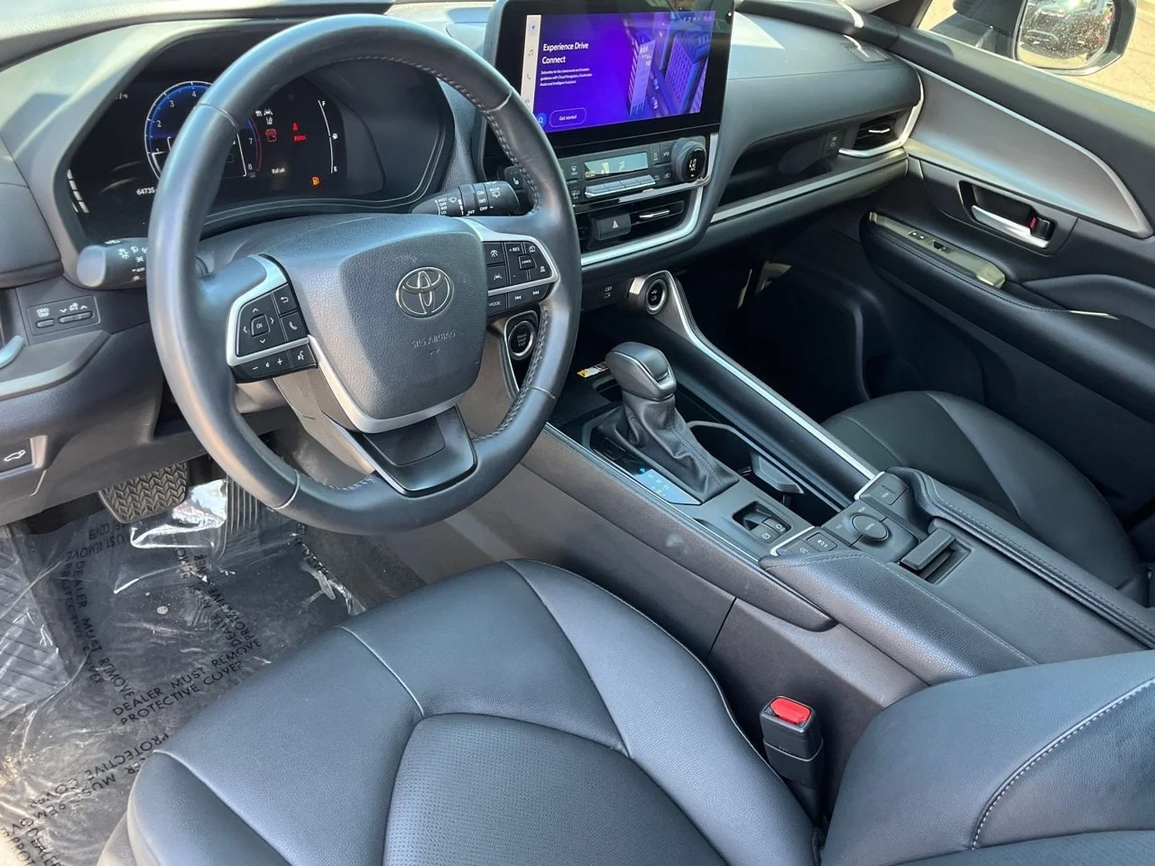 Used 2024 Storm Cloud Toyota XLE image 15