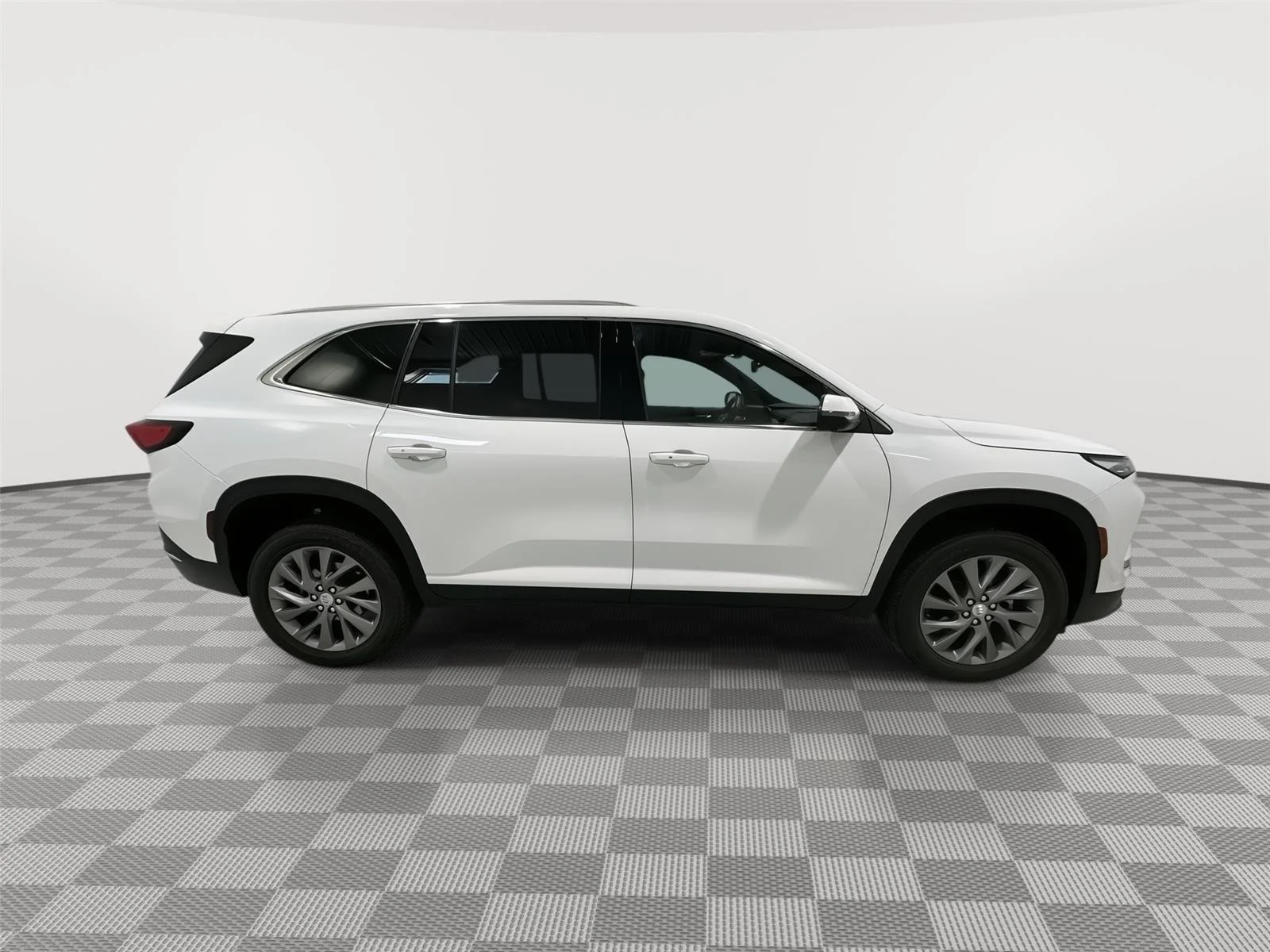 Used 2026 Summit White Buick Preferred image 4