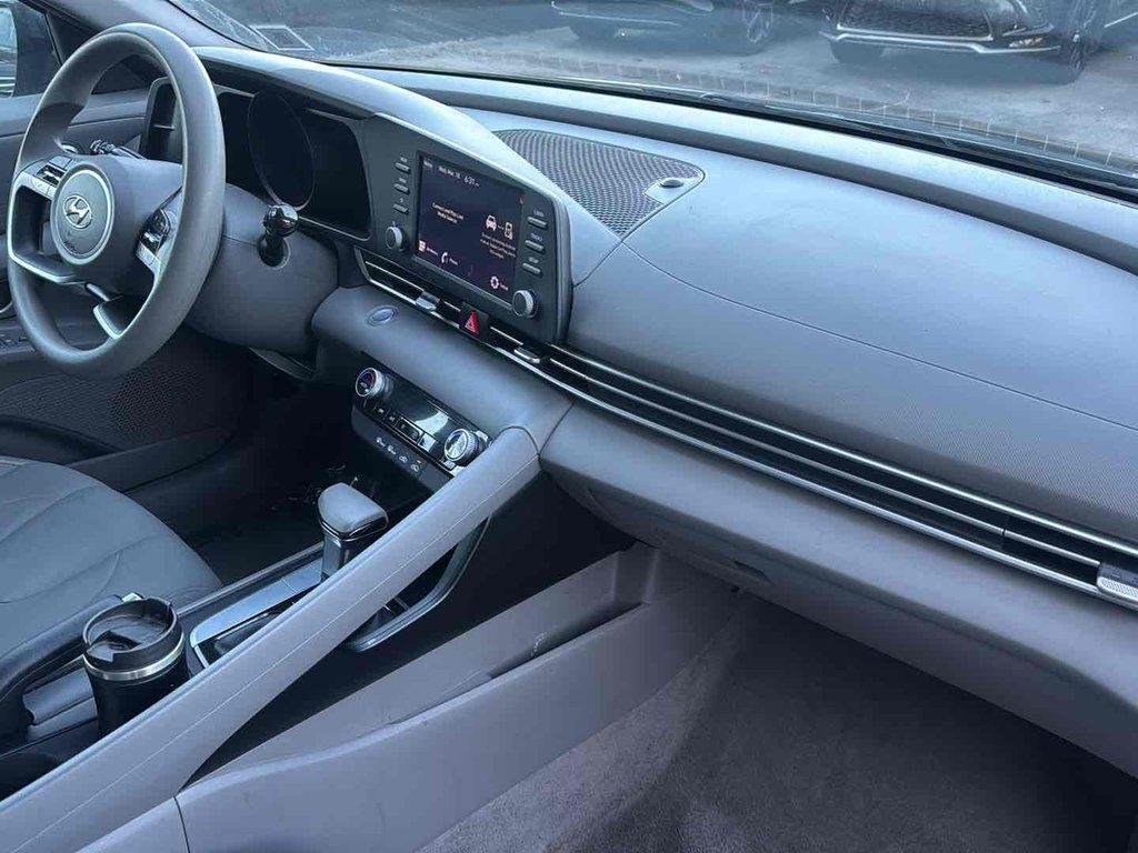 Used 2023 Portofino Gray Hyundai SEL image 13