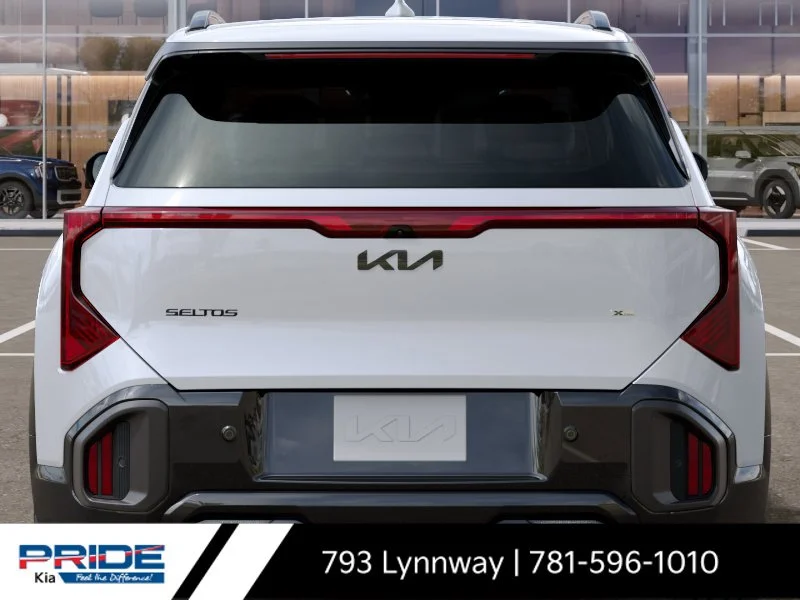 New 2027 Snow White Pearl Kia X-Line S image 14