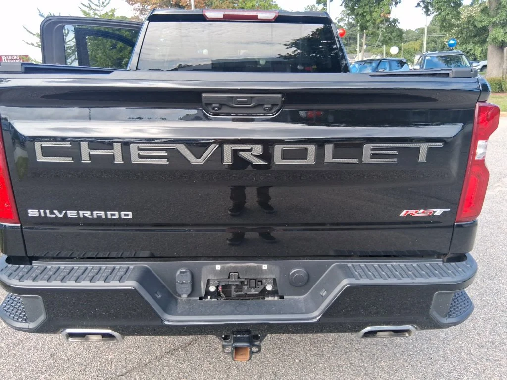 Used 2023 Black Chevrolet RST image 18