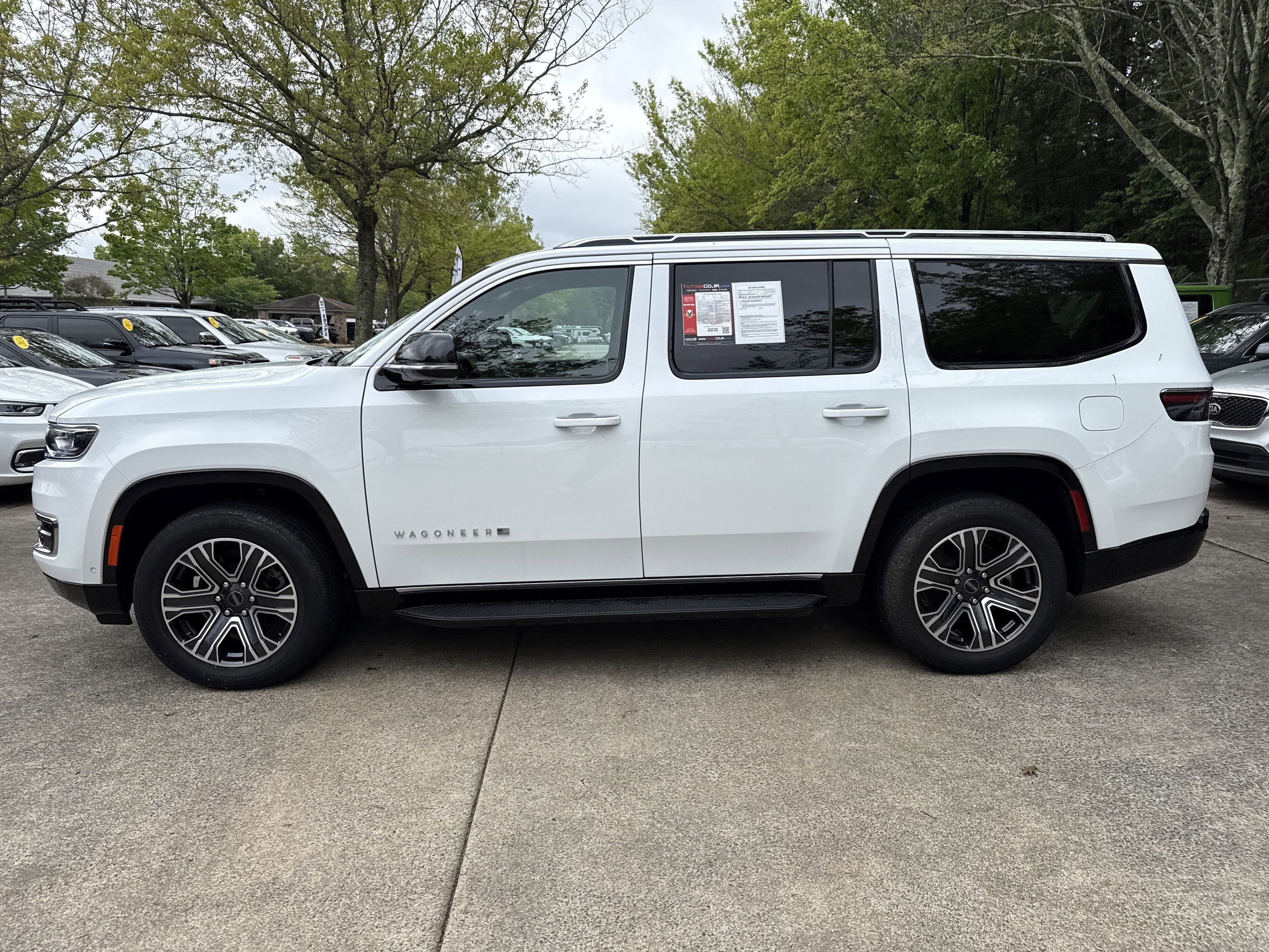 Used 2025 Bright White Clearcoat Jeep Base image 4