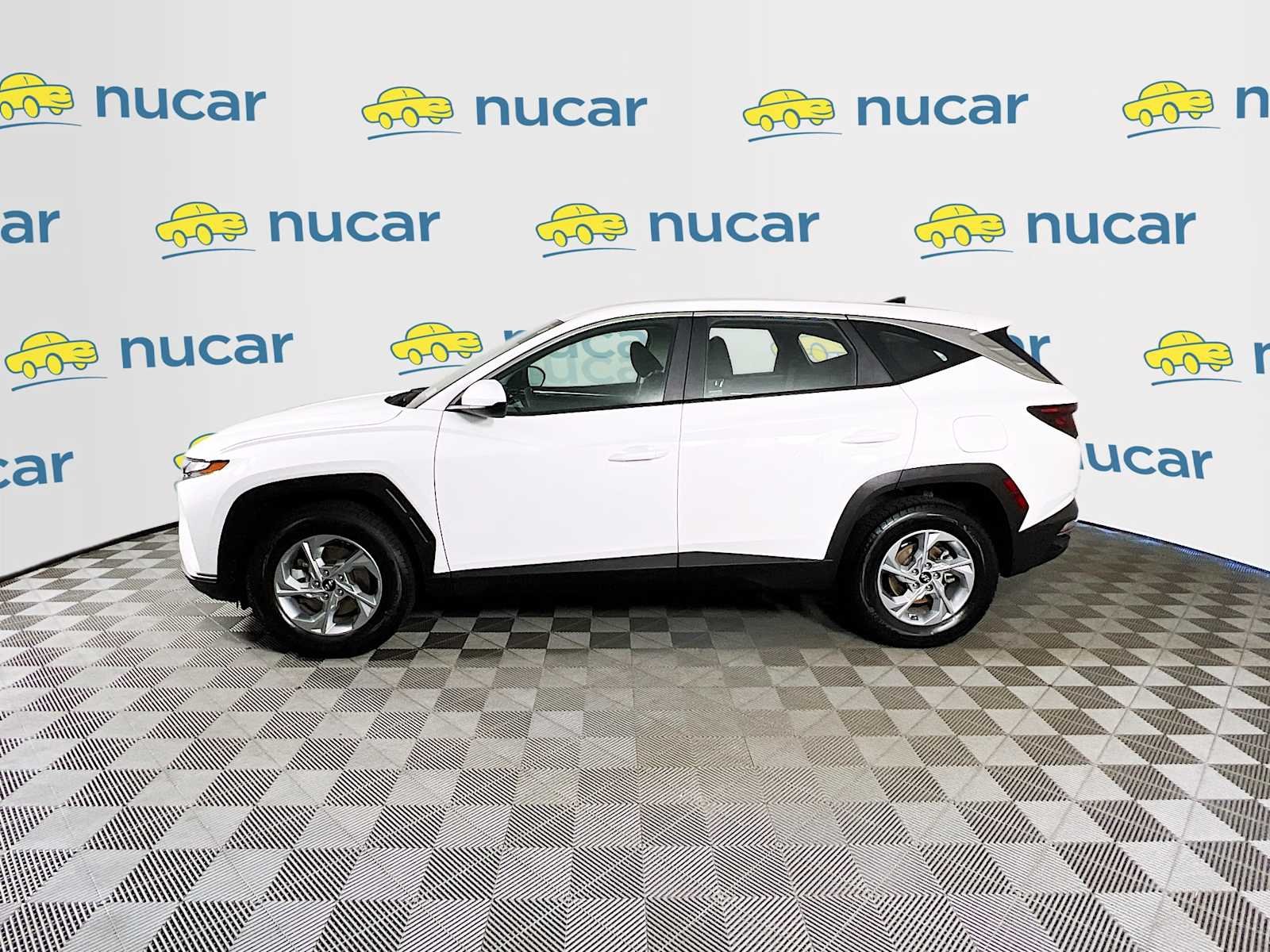 Certified Used 2024 White Pearl Hyundai SE image 4