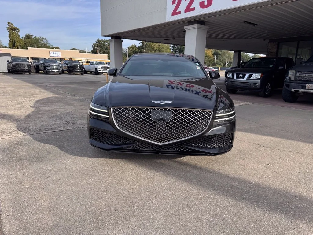 Used 2023 Black Genesis 3.5T image 2