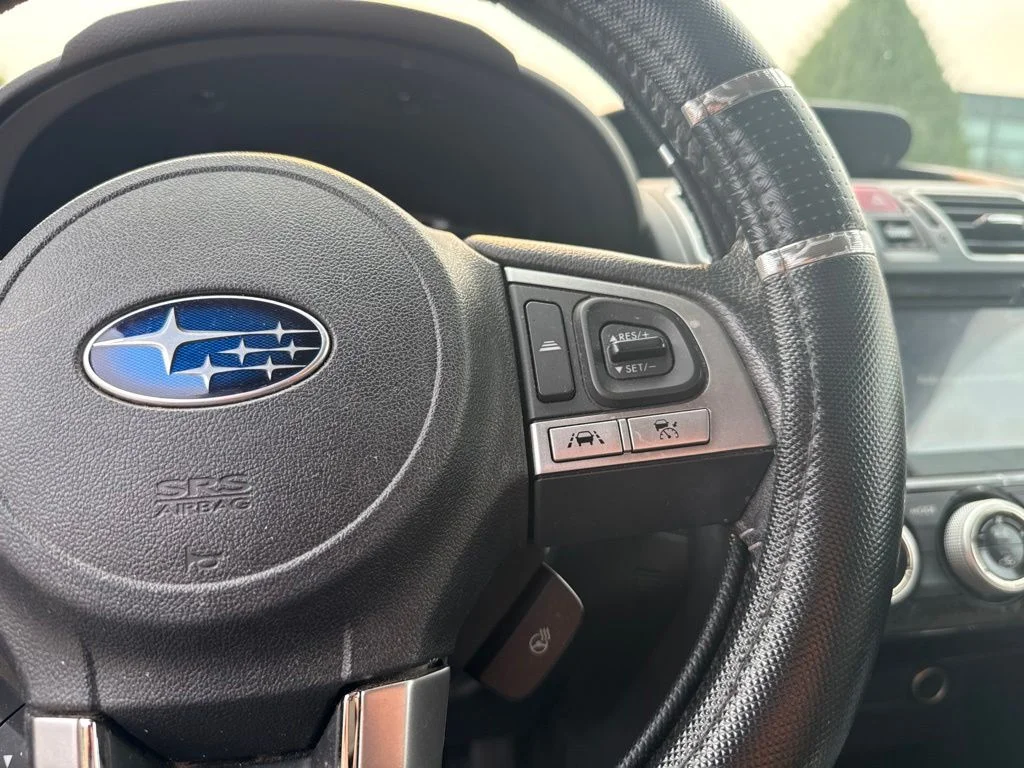 Used 2017 Red Subaru 2.5i Touring image 8