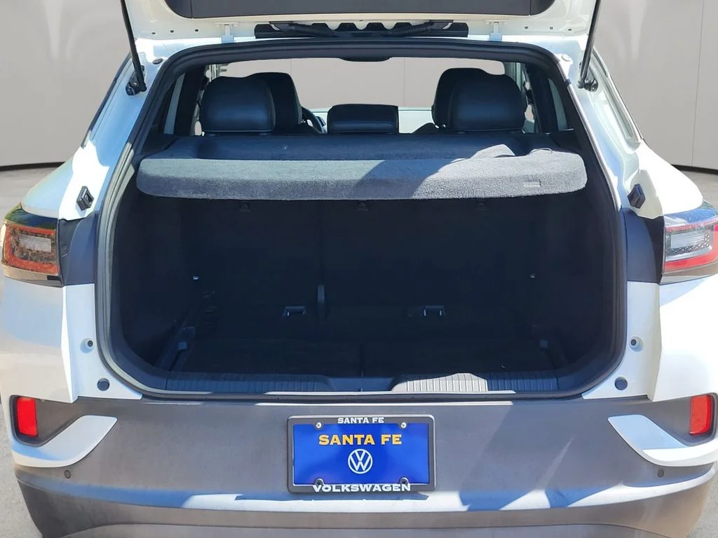 Used 2023 Pure White Volkswagen Pro image 22