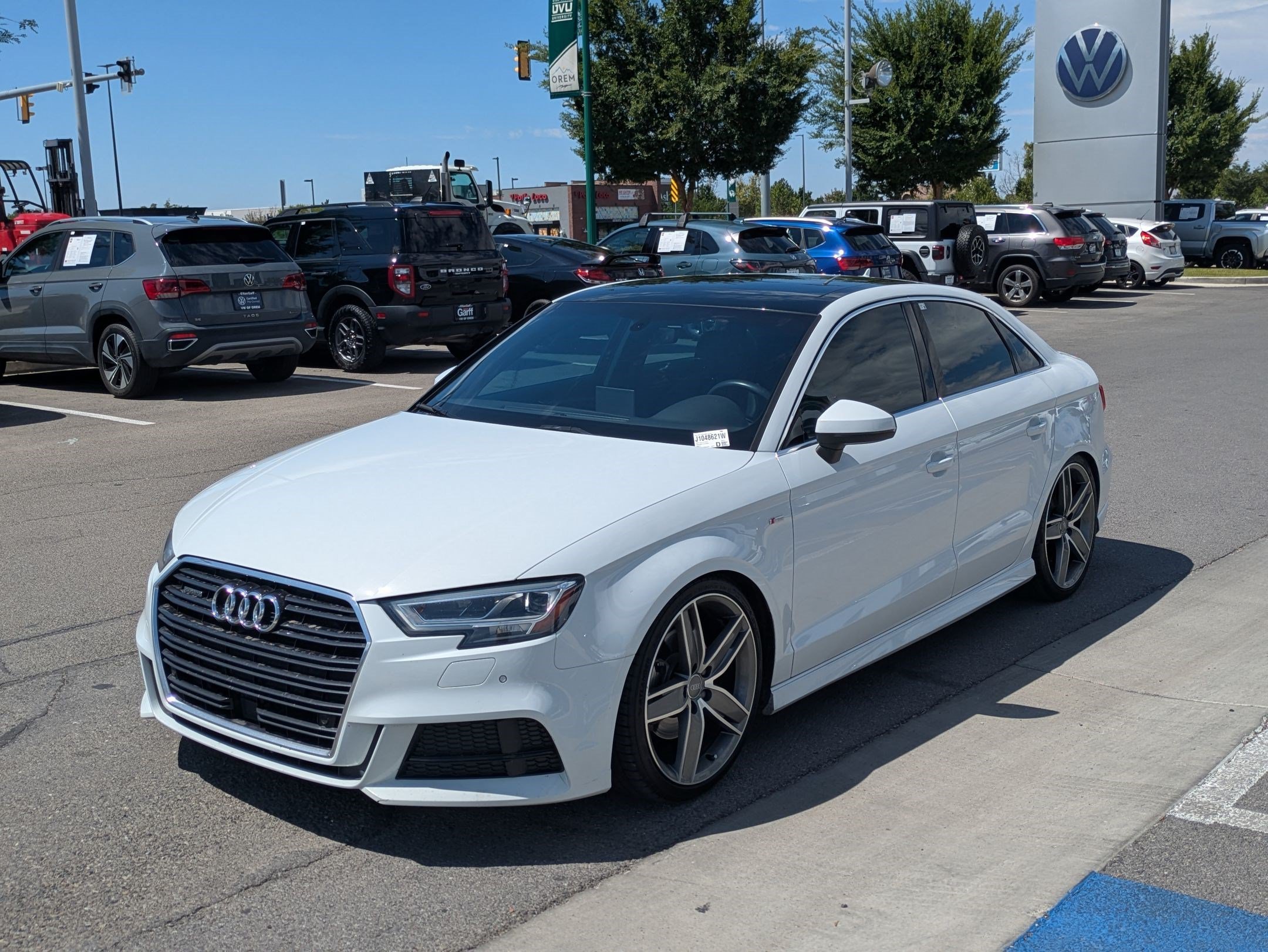 Used 2018 Glacier White Audi 2.0T Premium Plus image 7