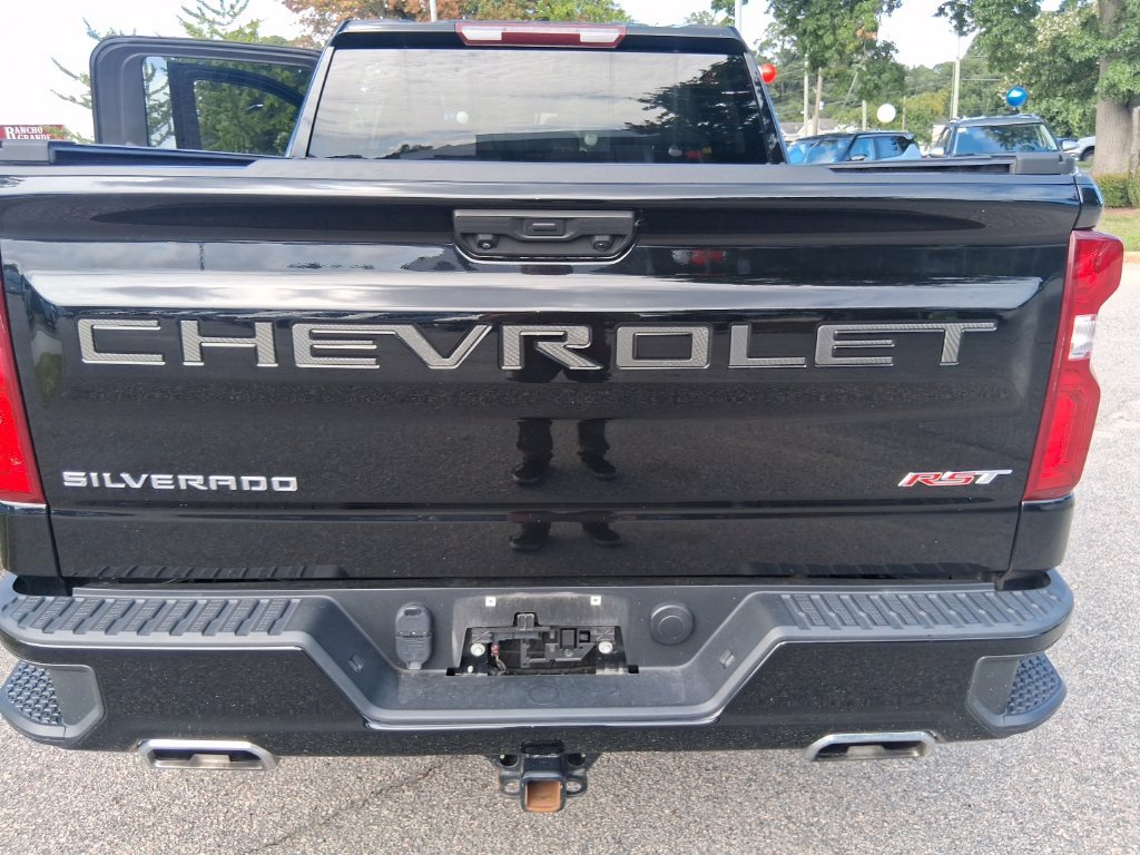 Used 2023 Black Chevrolet RST image 18