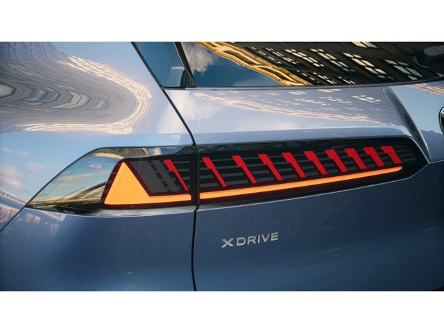 New 2027 Ocean Wave Blue Metallic BMW  image 8