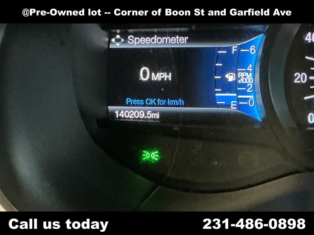 Used 2018 Blue Ford SEL image 24