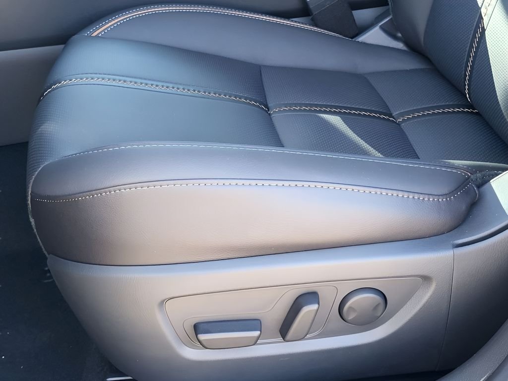 Used 2025 Machine Gray Metallic Mazda Premium Plus image 17