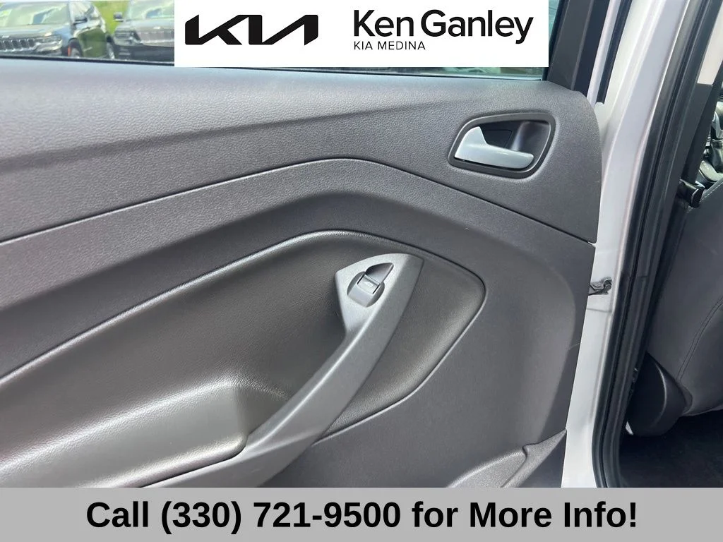 Used 2016 Silver Ford SE image 46