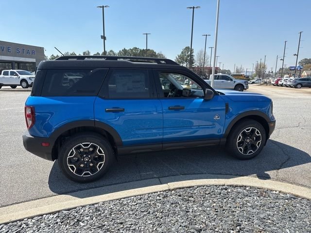 New 2026 Velocity Blue Metallic Ford Outer Banks image 12