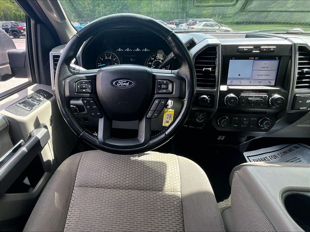 Used 2019 Black Metallic Ford XLT image 17