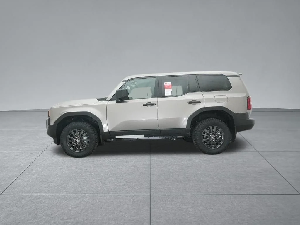 Used 2025  Toyota 1958 image 23