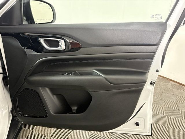New 2026 White Jeep Limited image 15