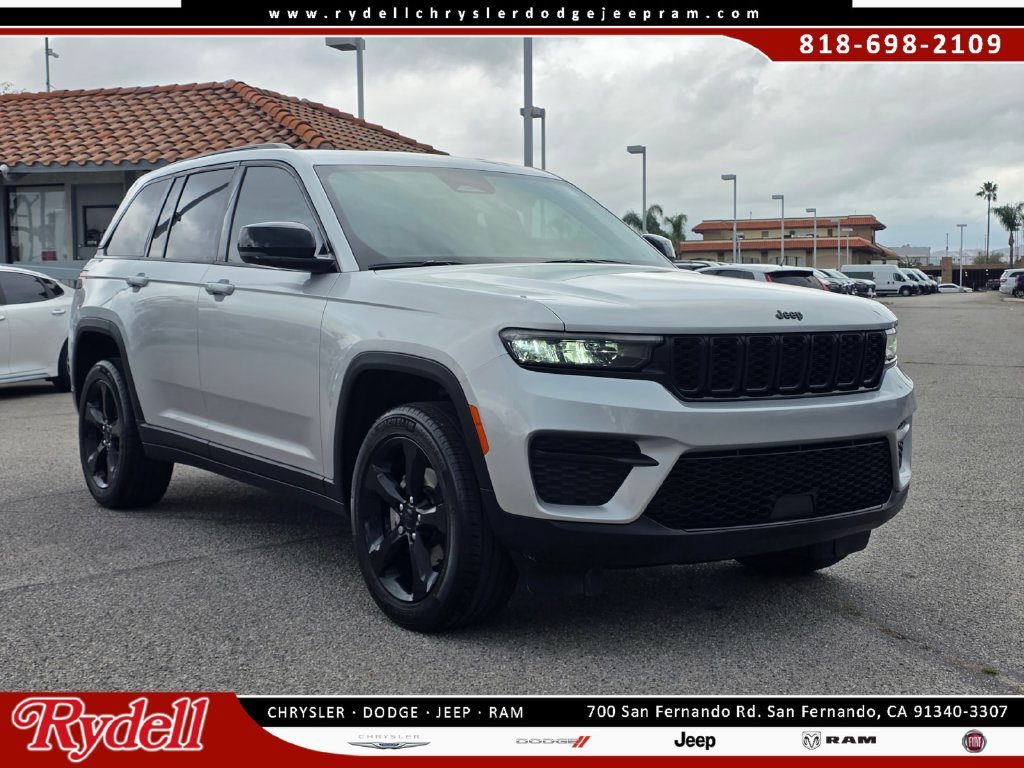 2023 Jeep Grand Cherokee Altitude X 4WD
