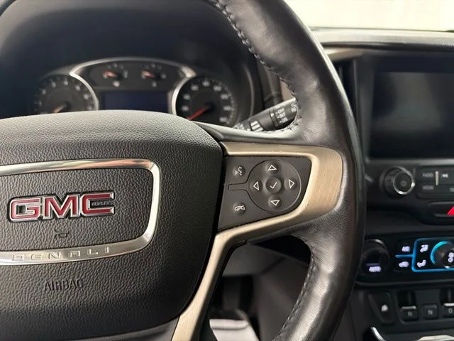 Used 2018 Black GMC Denali image 13