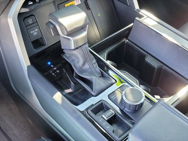 Certified Used 2024 WIND CHILL PEARL Toyota  image 22