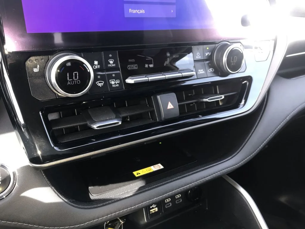 Used 2023 Beige Toyota XLE image 20