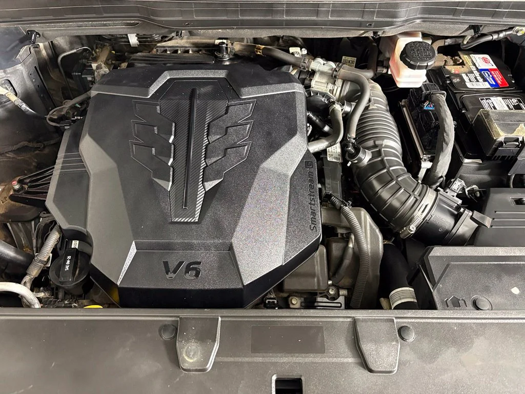 Used 2022 Black Kia LXS image 37