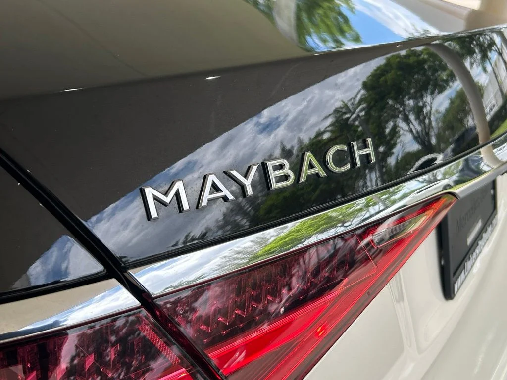 Used 2021 White Mercedes-Benz Maybach S 580 image 16
