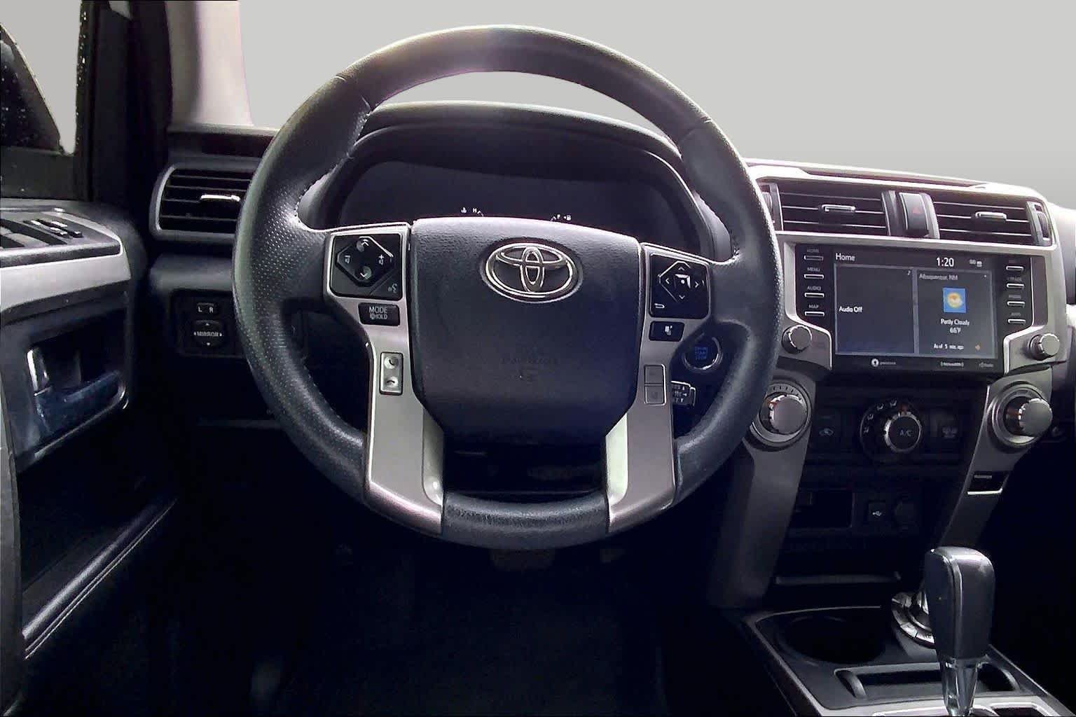 Used 2022 White Toyota SR5 Premium image 6