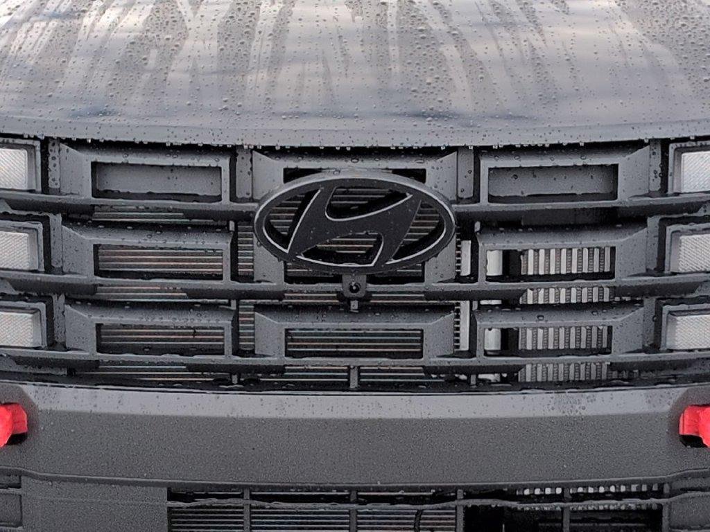 New 2027 Black Hyundai XRT image 4