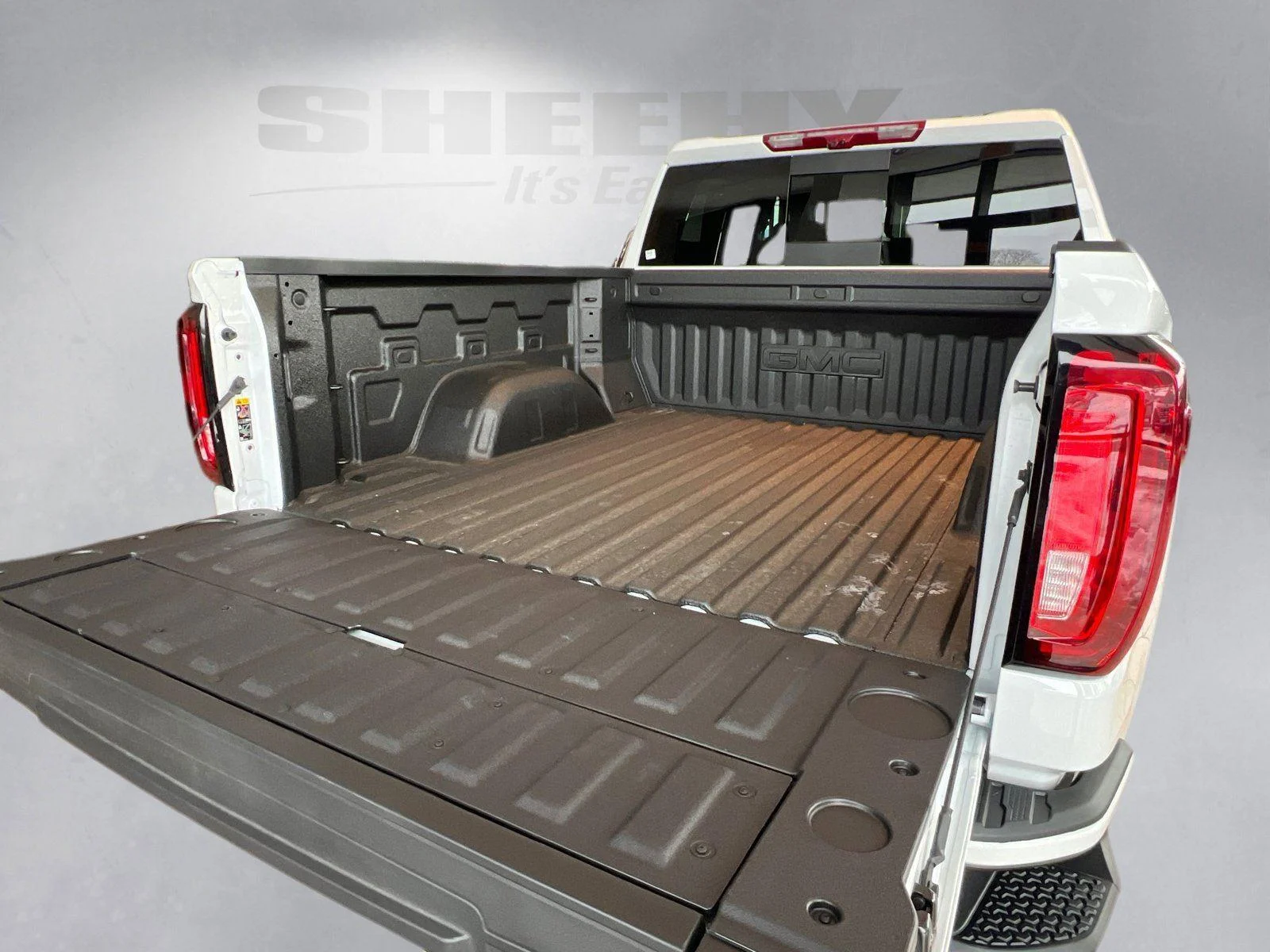 2026 GMC Sierra 1500 AT4 - Photo 13