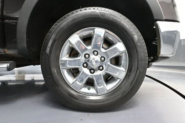 2013 Ford F-150 XLT - Photo 17