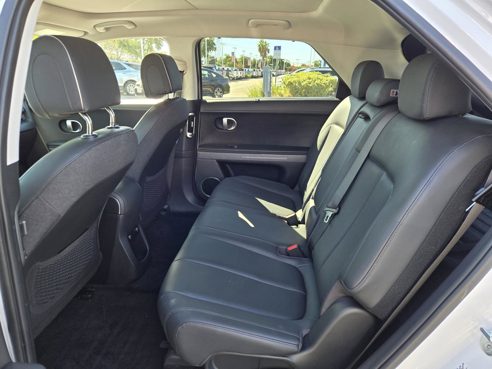 Certified Used 2023 Atlas White Hyundai Limited image 10