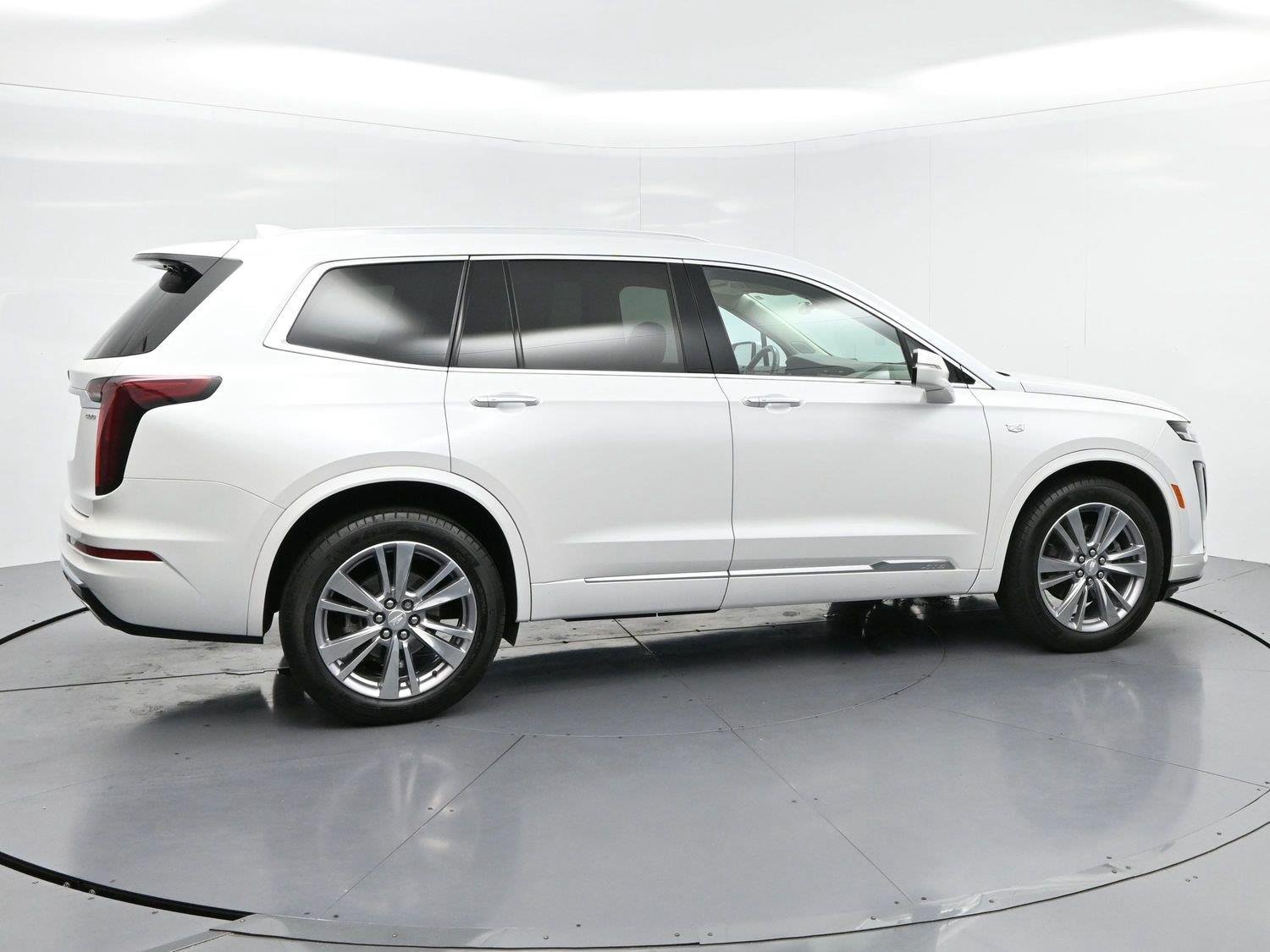 Used 2024 Crystal White Tricoat Cadillac Premium Luxury image 8