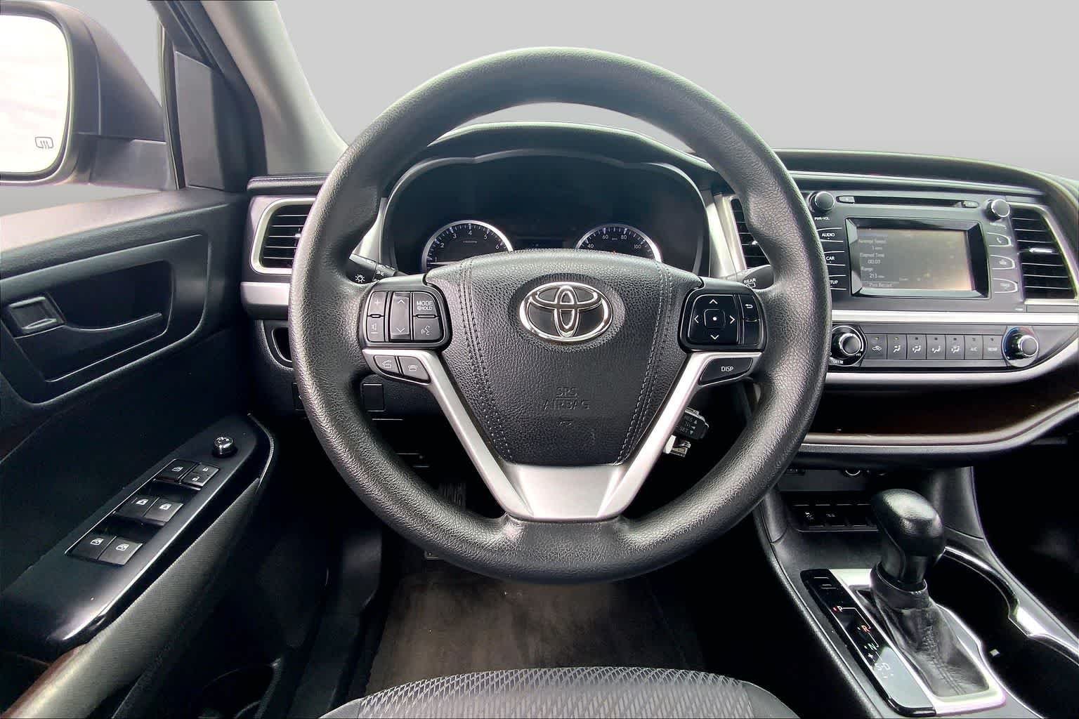 Used 2016 Silver Sky Metallic Toyota LE image 6