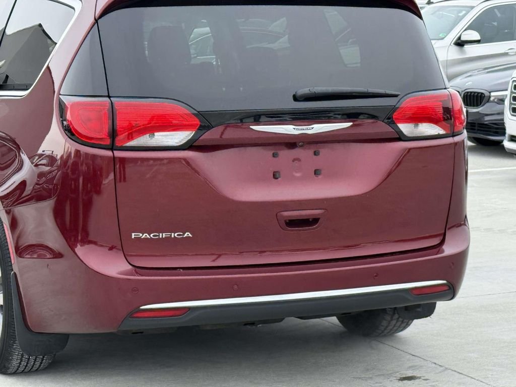 2019 Chrysler Pacifica Touring L Plus - Photo 10