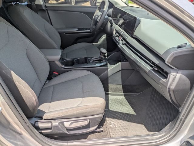 Used 2025 Gray Kia LXS image 28
