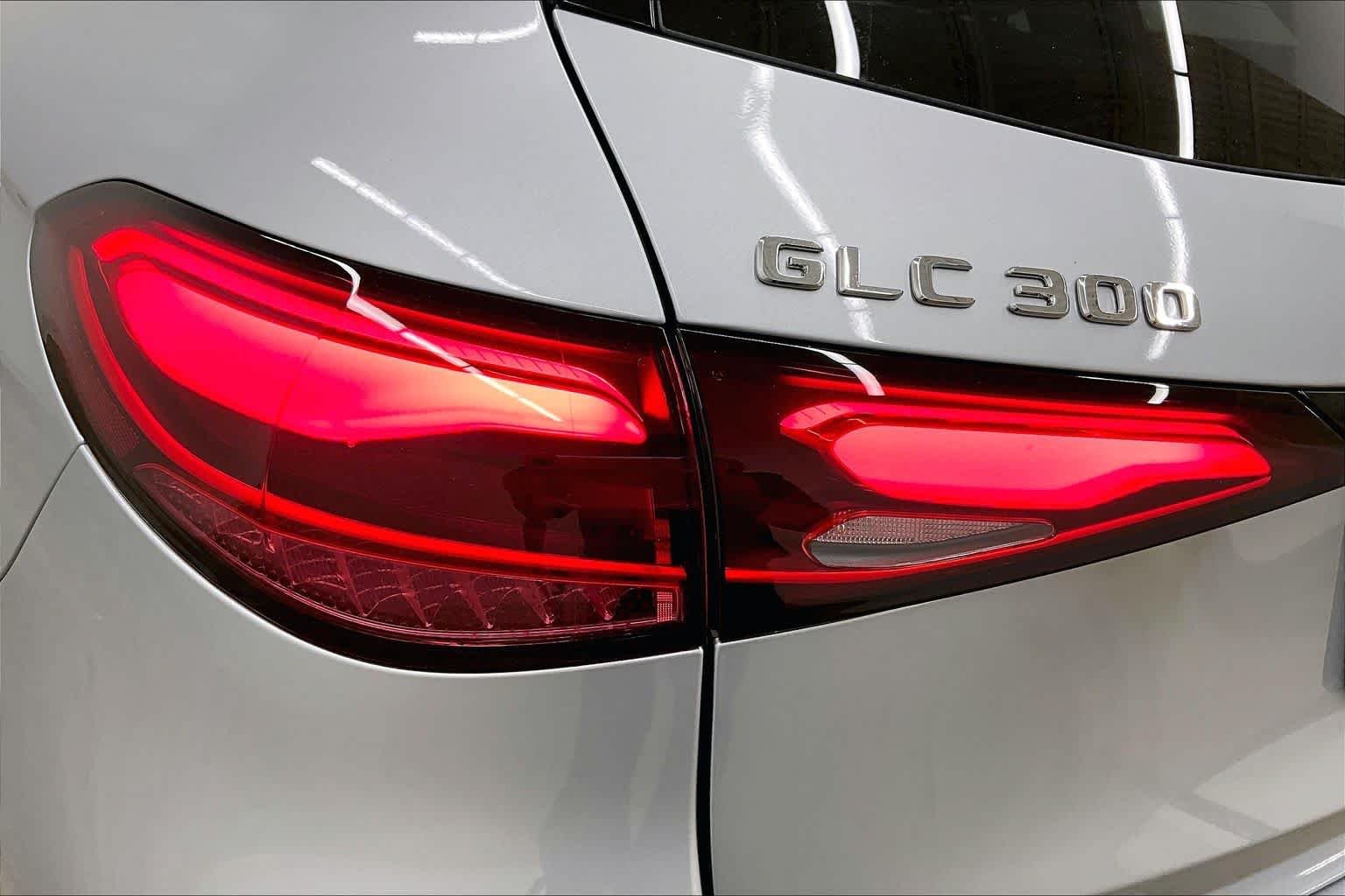 New 2026 Cirrus Silver Metallic Mercedes-Benz GLC 300 image 14