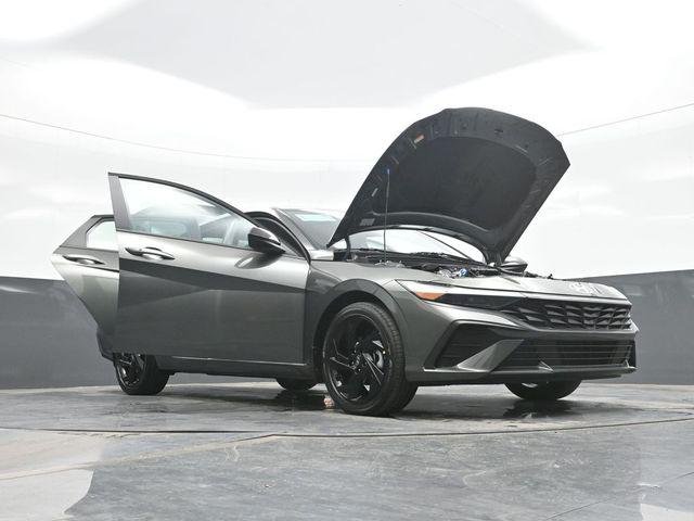 New 2026 Gray Hyundai SEL Sport image 32
