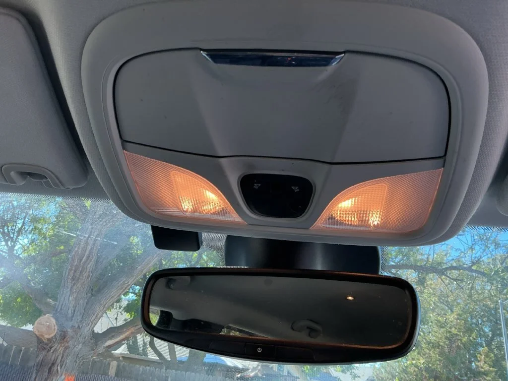 Used 2021 White Jeep Latitude Lux image 29