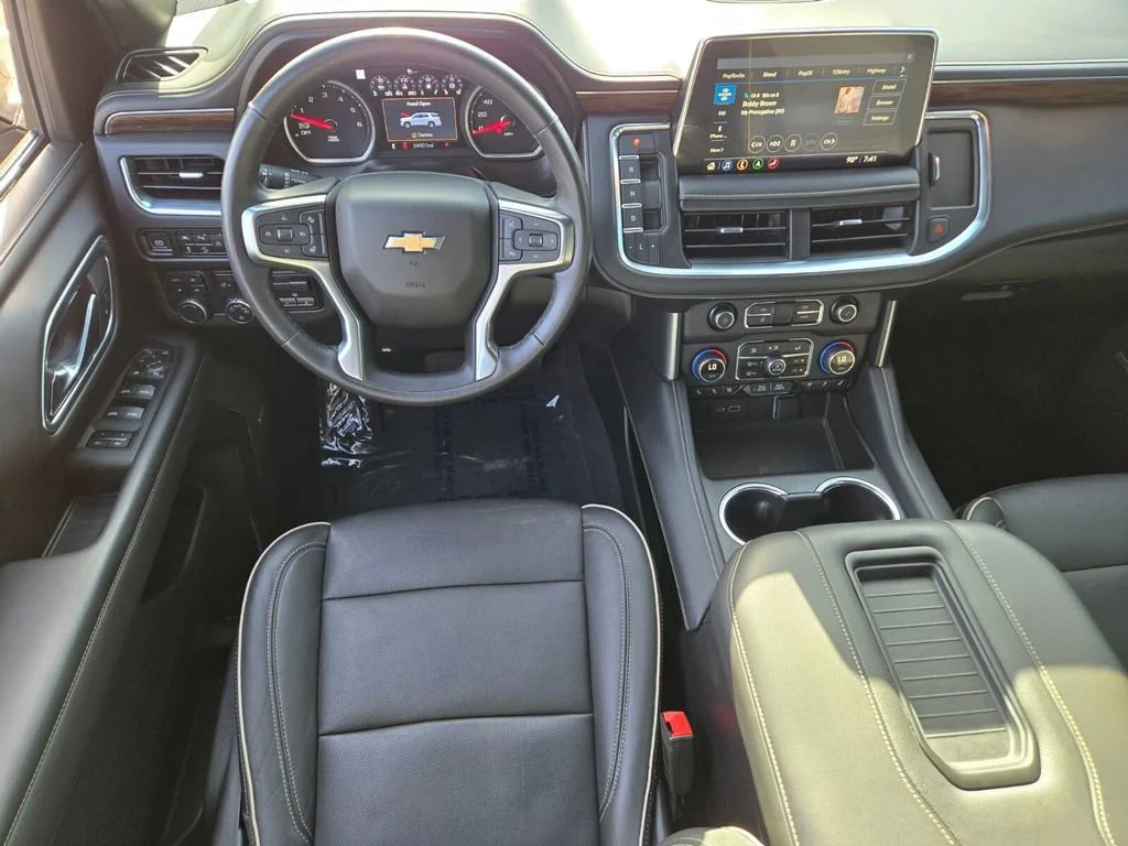 Used 2021 EMPIRE BEIGE METALLIC Chevrolet Premier image 12